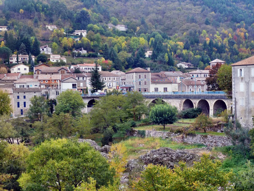 St Sauveur de Montagut (Ardèche). by Jean-Louis Delegue