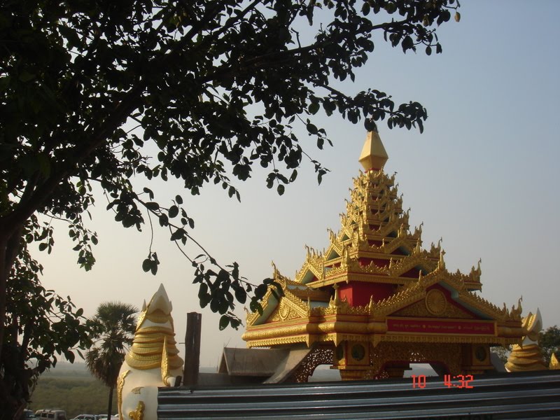 GOLDEN PAGODA at GORAI,MUMBAI by KUNDAN MEHTA