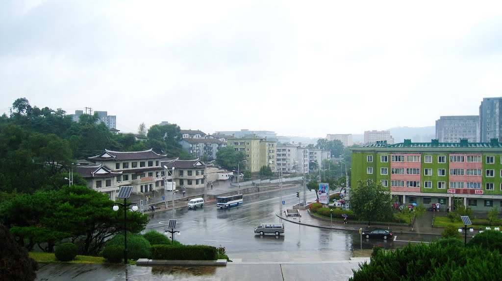 平壤市街道建筑평양 시내 거리 와 건물 이다 Pyongyang's streets and buildings by osmartcat