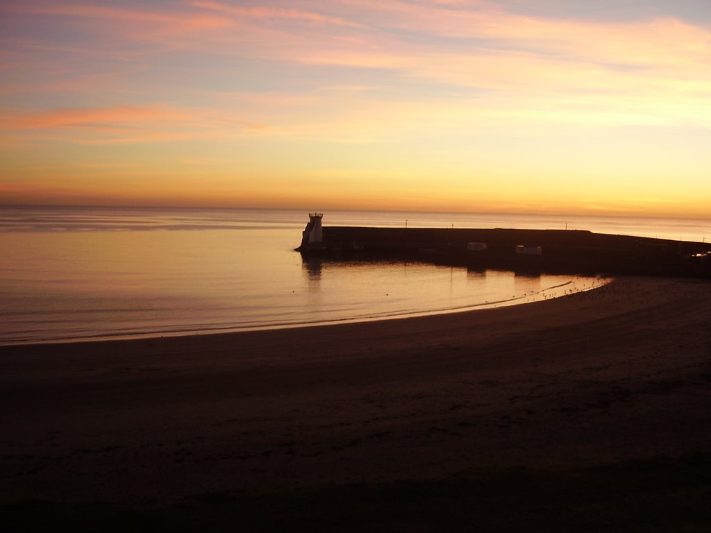 Balbriggan at dawn by PabloAlcoi