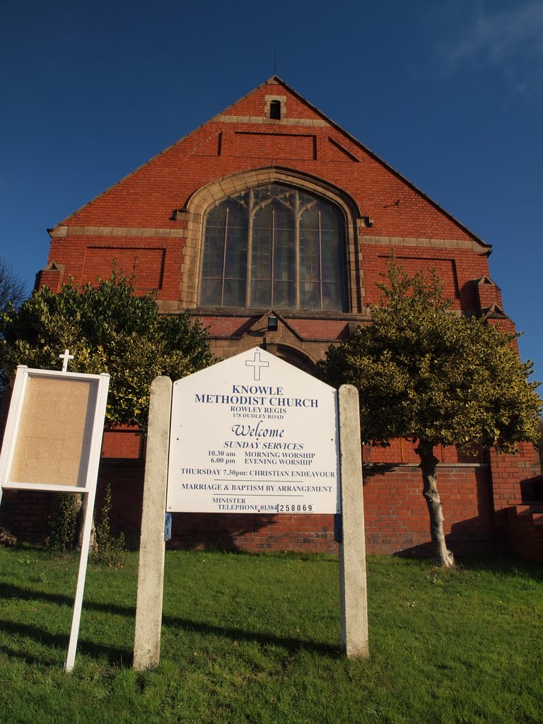 Knowle Methodist church by Tim Gardner