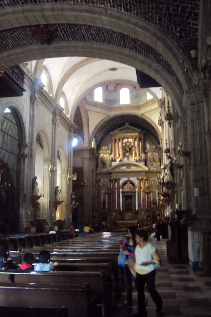 Nave de Sto. Domingo by eL yOrSh