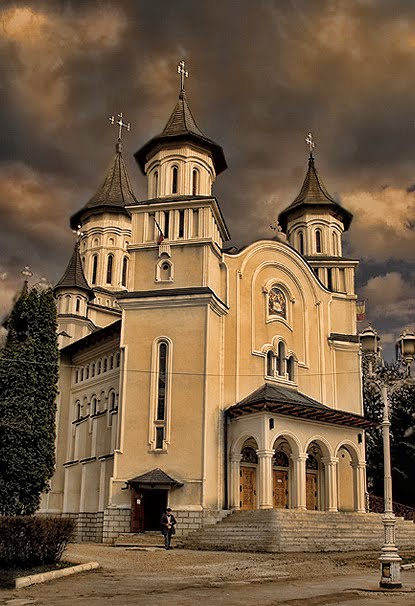 Centru, Vatra Dornei, Romania by matteo mantovan