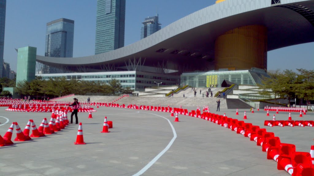 Art installation for Architectural Biennale at Citizen Square, Civic Center, Shenzhen. The Civic Center was designed by Li Mingyi (Dec 2011) by herbert wright