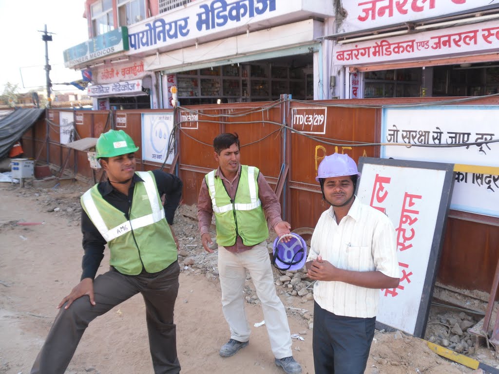 JAIPUR METRO MAN by shrivastavpankajkuma…