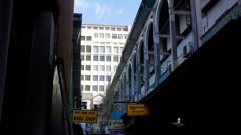 Bogyoke Aung San Market, Yangon by Paul HART