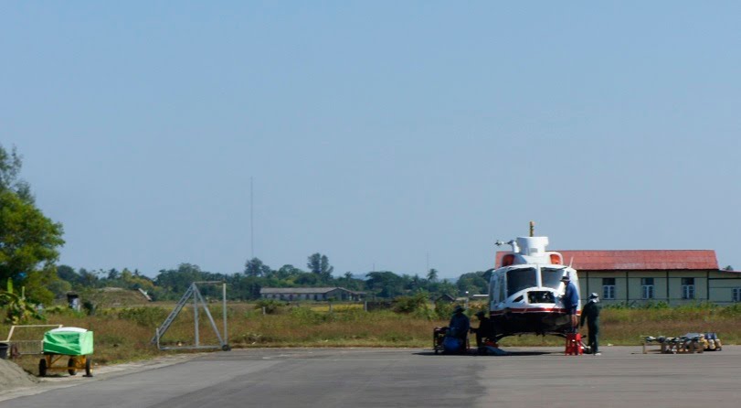 Blade-less helicopter at Sittwe Airport by Paul HART