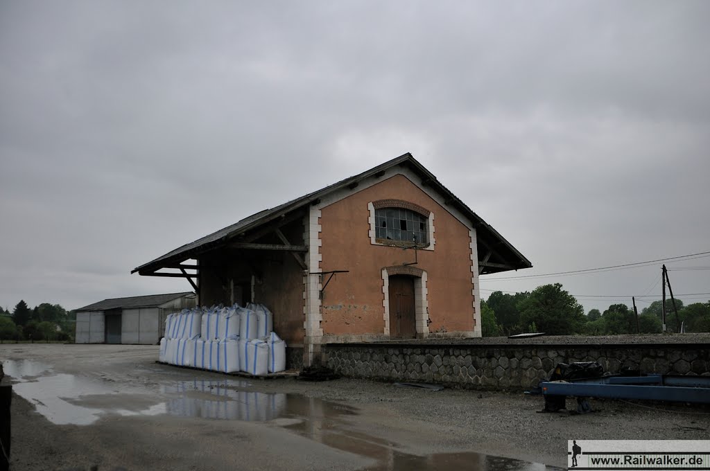 Der Güterschuppen von Reterre by Railwalker