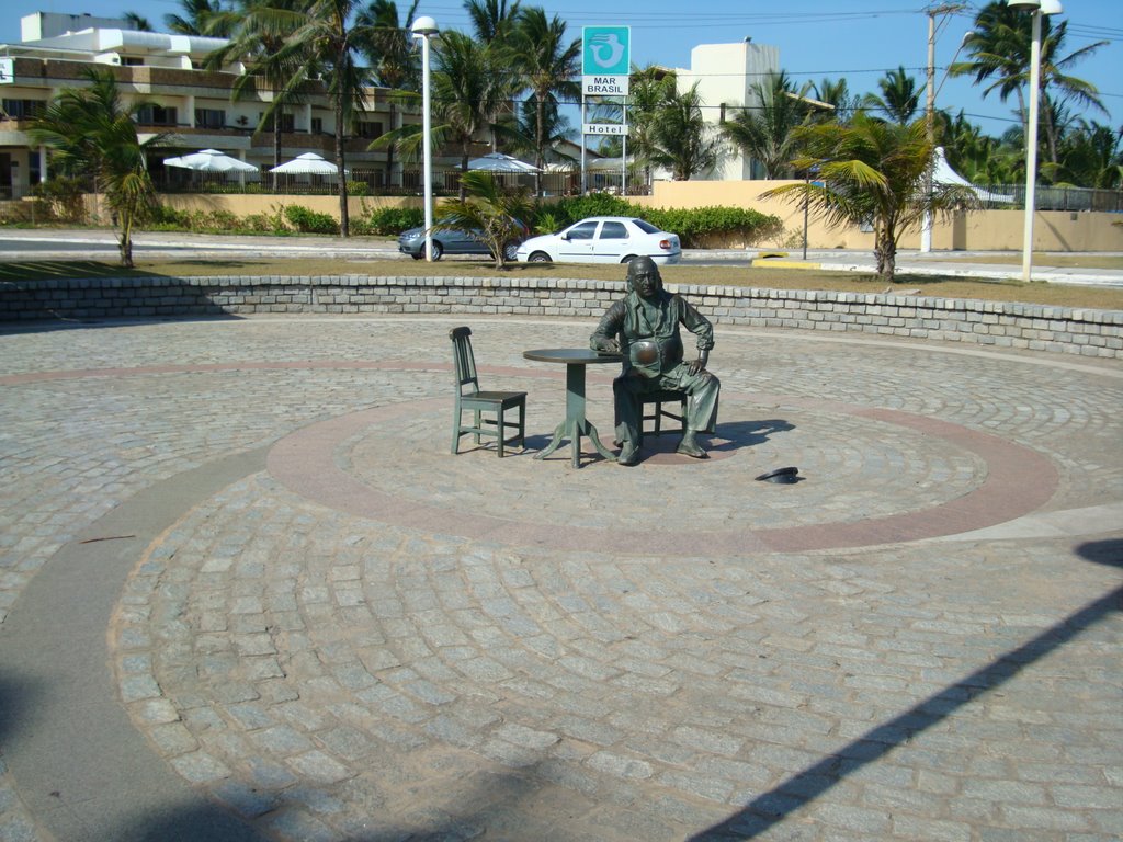 Amazing Statue of Vinícius de Moraes by Ricardinho Andrade