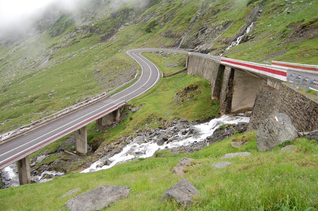 TRANSFAGARASAN by frigioiuemilian