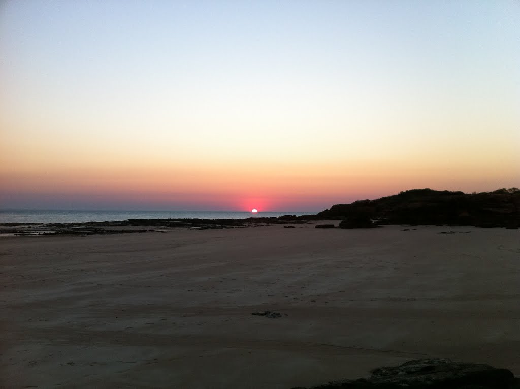 Riddell Beach Sunset by Ando Orth