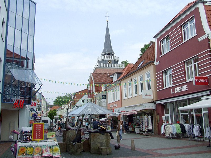 Aurich - Burgstraße by Rüdiger Maas