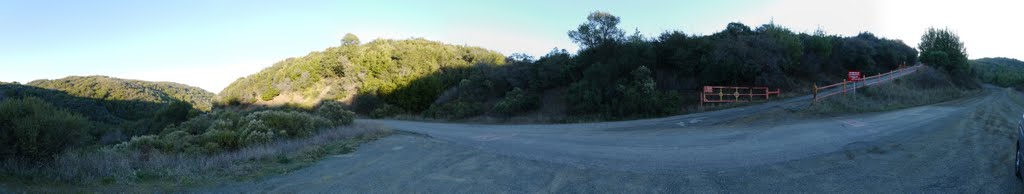 300º+ Panoramic view of Mix Valley Rd and Blue Ridge Rd (looking east @ center) by VasMan