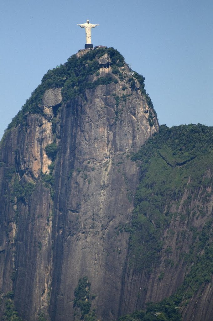 Christo Redentor, Corcovado, Rio de Janeiro by Bert Kohlgraf