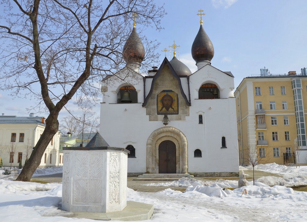 Marfo-Mariinsky Monastery in Moscow by Mimmo Feminò