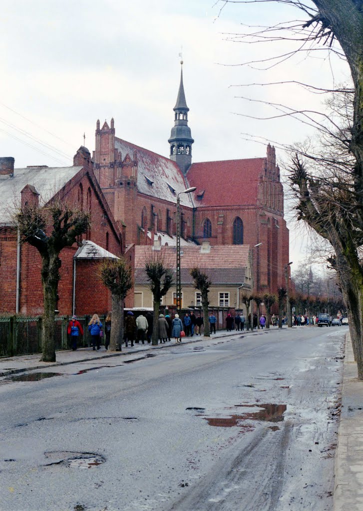 1994, niedziela w marcu. by Andrzej Paczyński