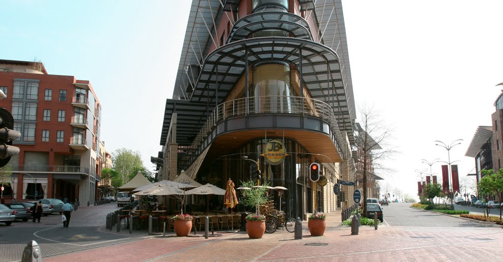 Melrose Arch_Johannesburg_Gauteng_South Africa. ©PhilRHamar by Phil R Hamar