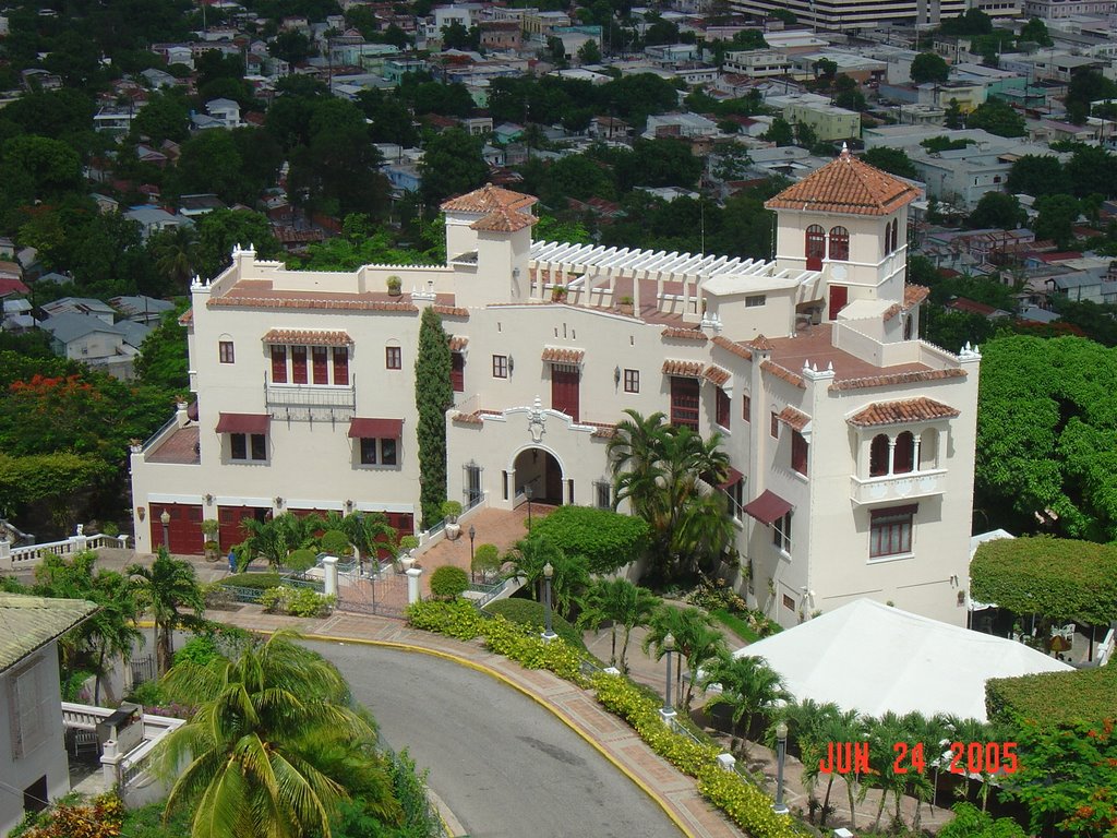 Castillo Seralles, Ponce by hcc944