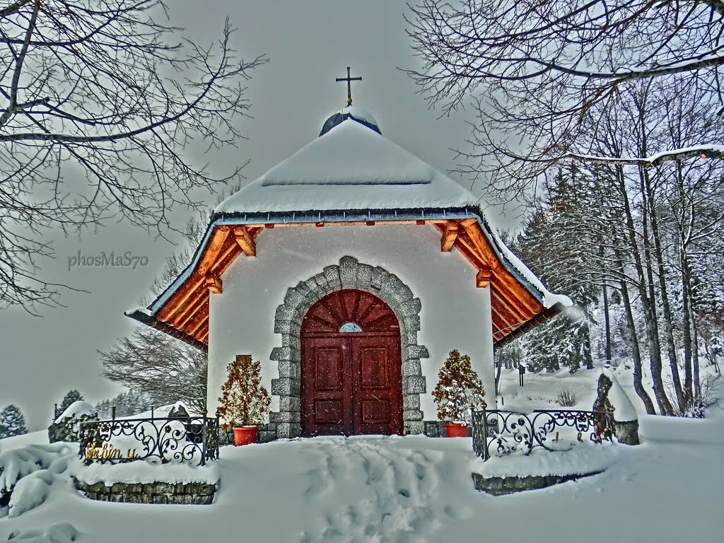 Wittlisberger Kapelle in Häusern bei Winter by PhosMaS70