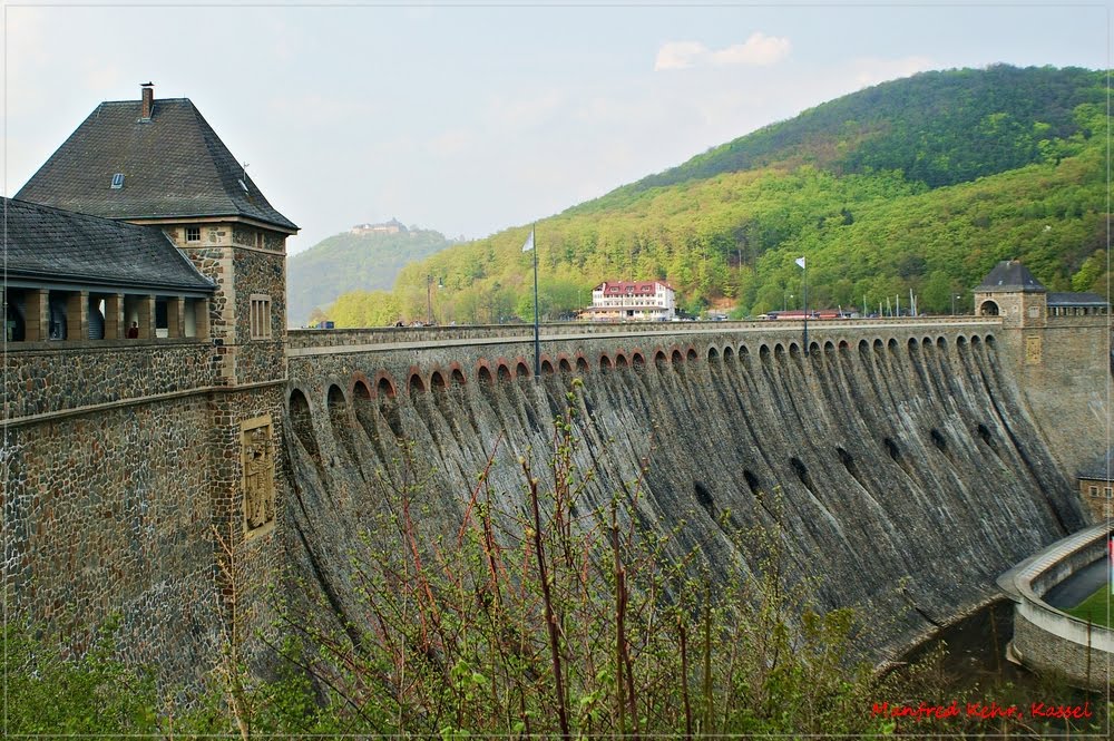 Edertal-Edersee - Staumauer by mkks34123