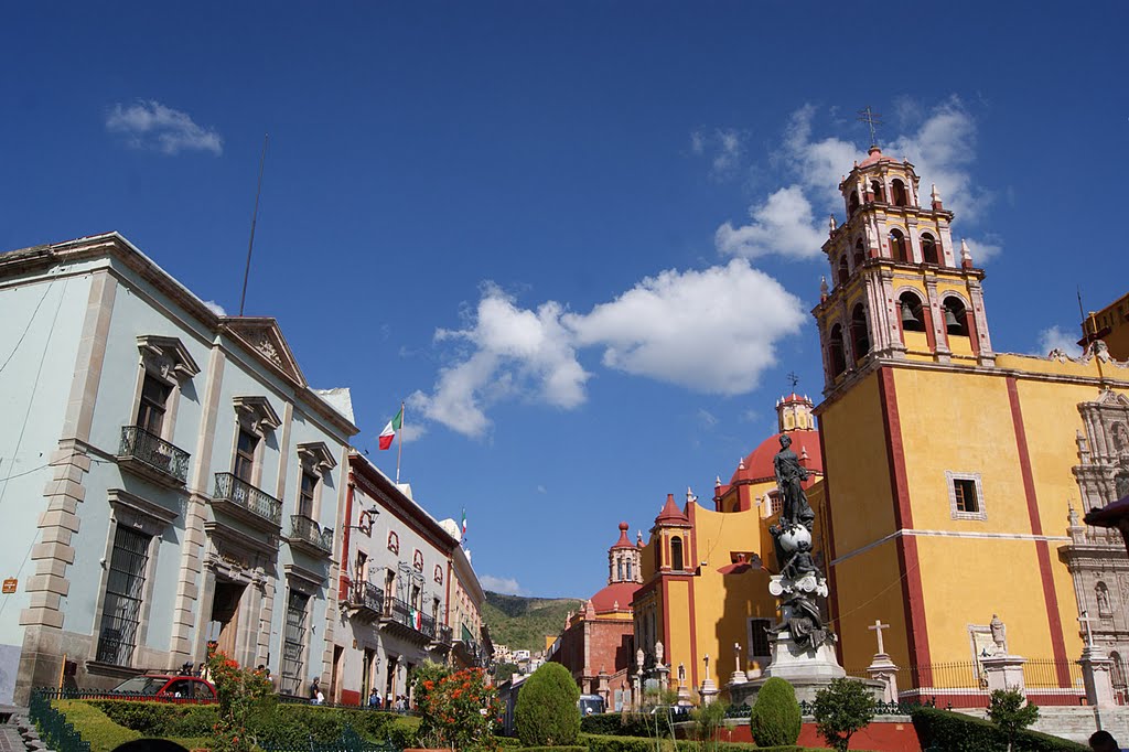 Guanajuato, México. by Karina Cristerna