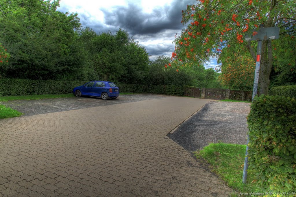 :: HDR :: Parkplatz :: by iZerf™