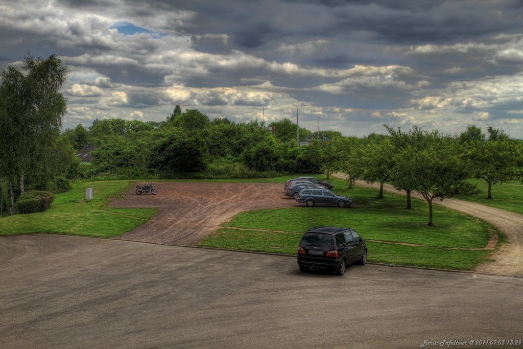 :: HDR :: Wanderparkplatz :: by iZerf™