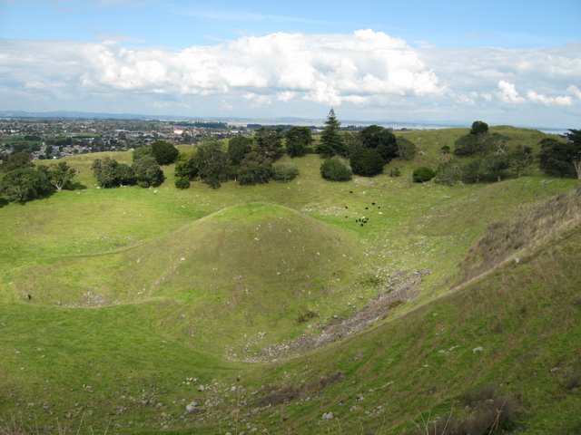 Mangere Crater by Francois Terblans