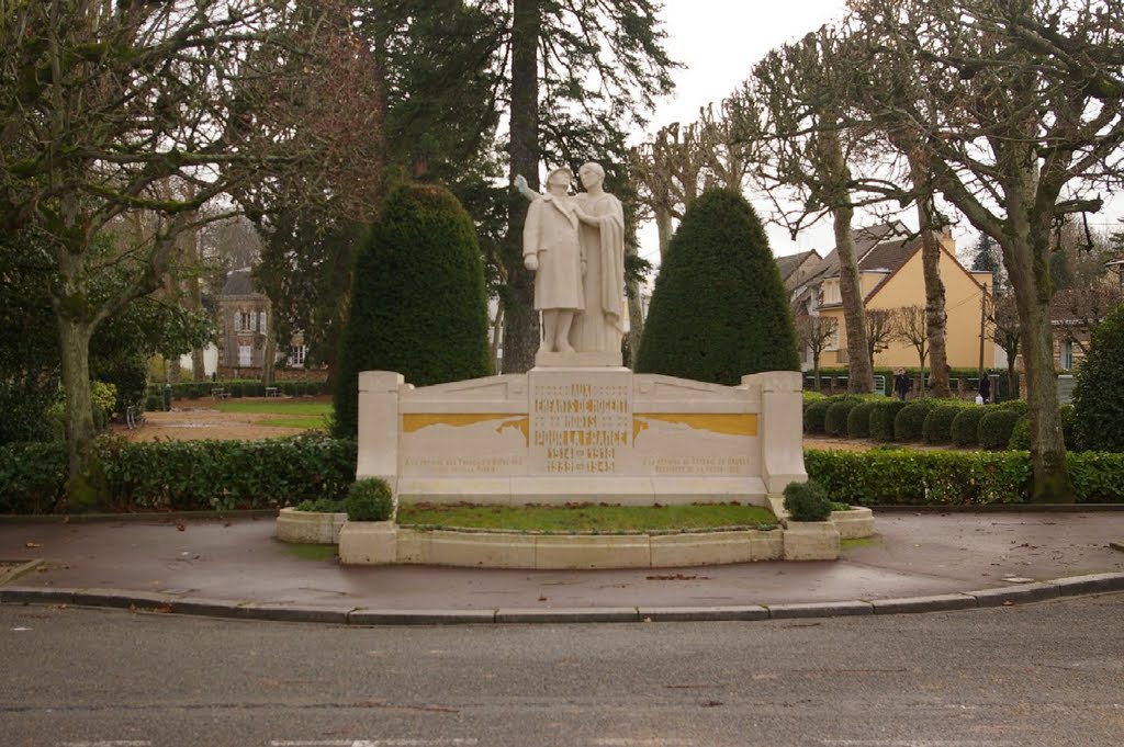 Monument aux morts by Jean-Paul Dominique BERTIN