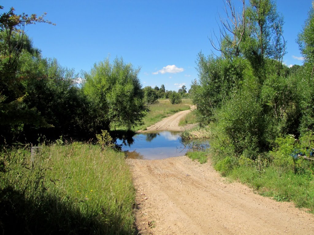 Boppings Crossing, Braidwood, NSW by Luke Johnston