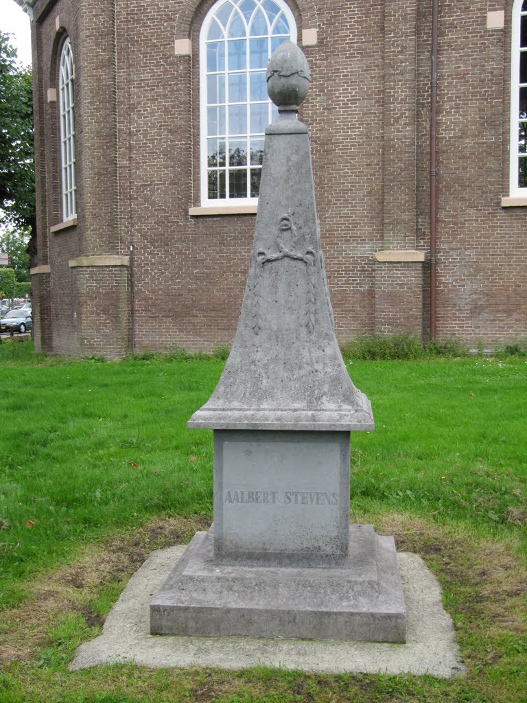 Monument for school teacher Aaldert Stevens next to the Willibrordkerk by Willem Nabuurs