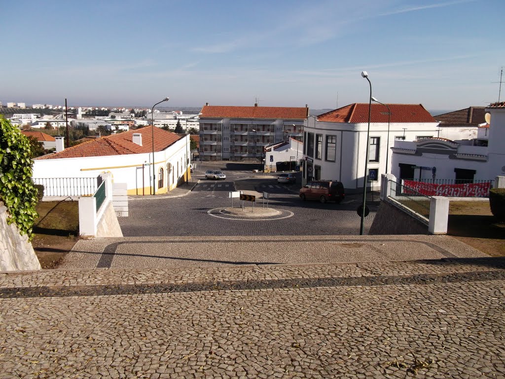 Rua General Teofilo Trindade - Rotunda estação da cp by DanielTeix