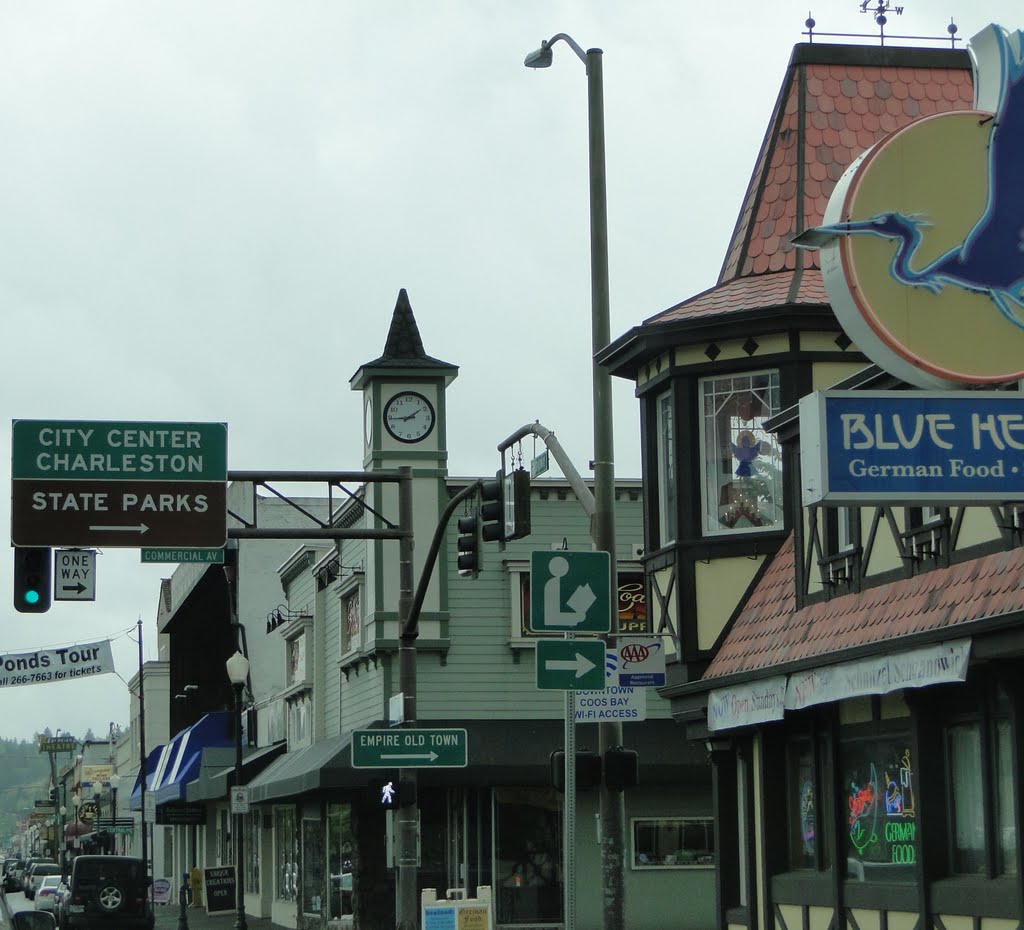 Coos Bay, OR by Gino Vivi