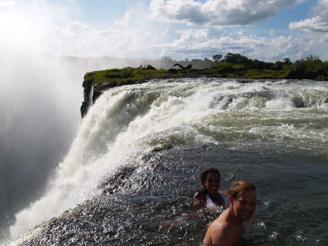 Tourists at falls by obbens