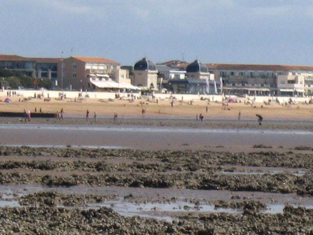 Casino of Châtelaillon-Plage by BernardusM