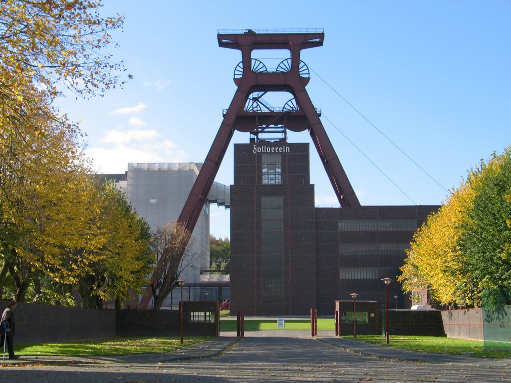 Zeche Zollverein XII am 18.10.2007 by geobee