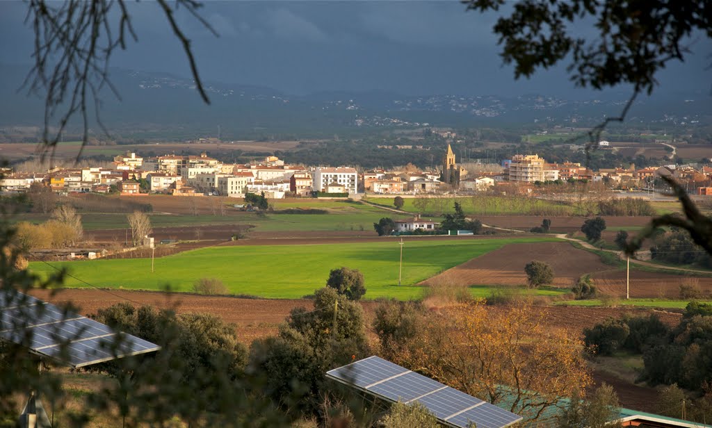 Massanet de la Selva: Panoràmica desde sobre Can Boneta del Turó by salvador soler vilavella