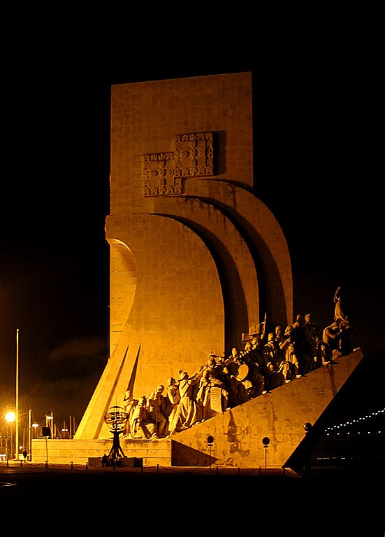 Monumento a los descubridores by Francisco José Sánch…