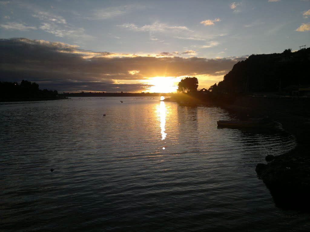 "CALBUCO SUNSET" by MANUEL MARDONES