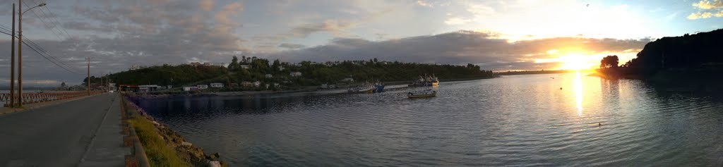 ATARDECER PANORAMICO EN CALBUCO by MANUEL MARDONES