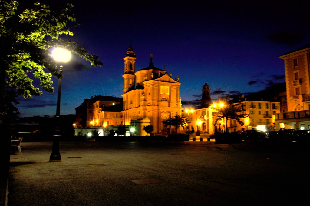 Fossano - Piazza Vittorio Veneto by Gian Luca - M