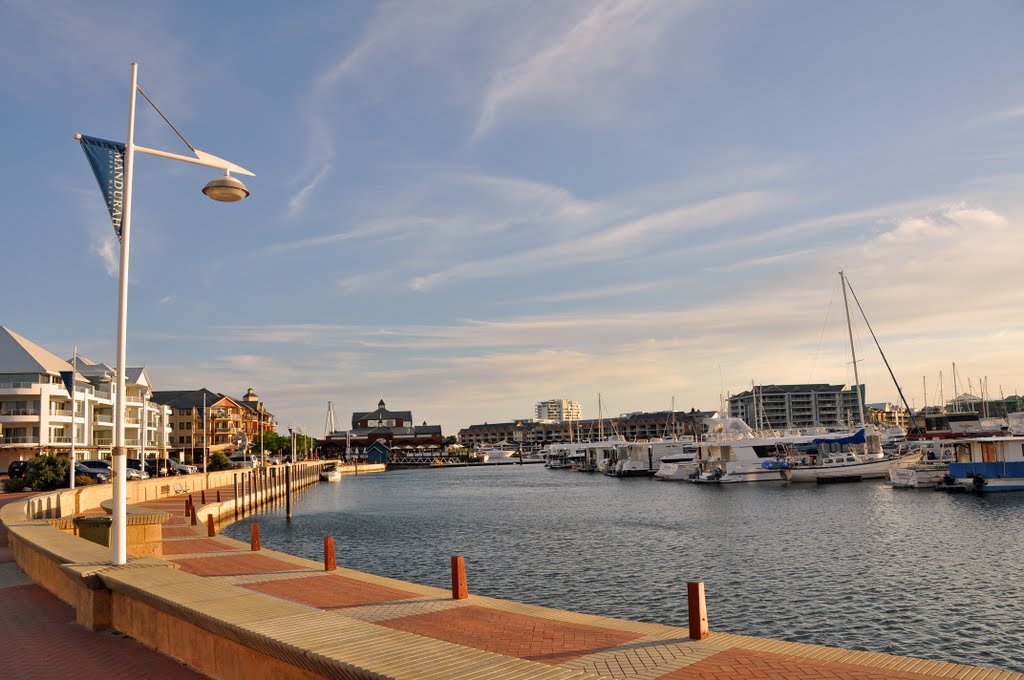 Mandurah Marina by SteveW