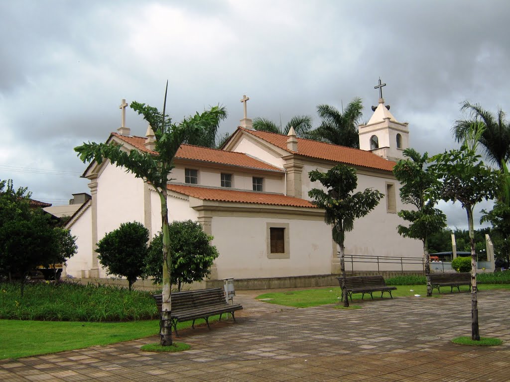 Igreja de San Sebastian, Itatiaiuçu by Hamilton Vargas