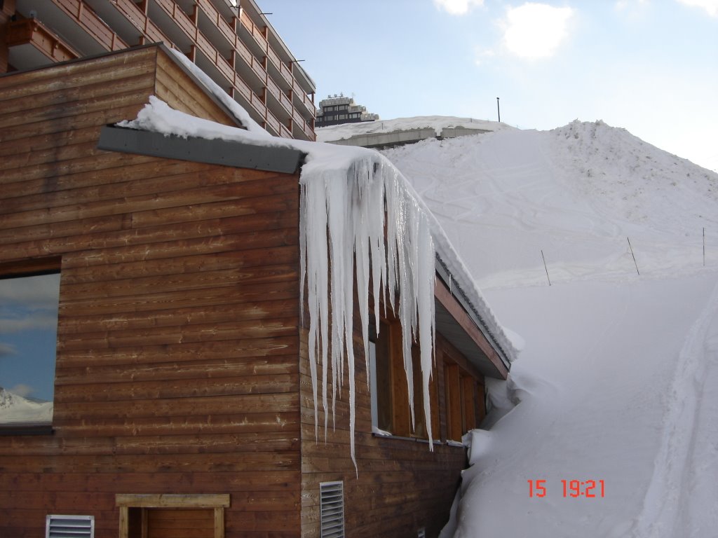 Hotel In La Plagne by Etamar