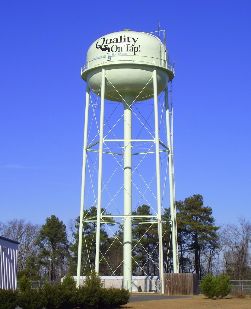 Water Tower Off 421 Broadway, NC---st by SteveTysinger