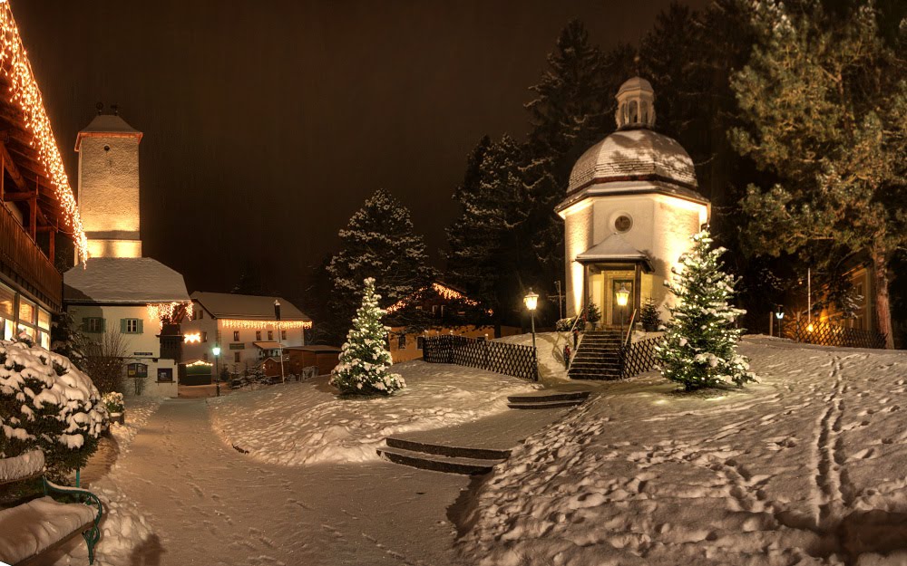 Stille-Nacht-Kapelle by Hartl