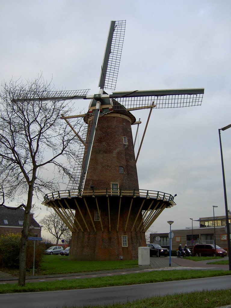 Maassluis by benvanloozenoord