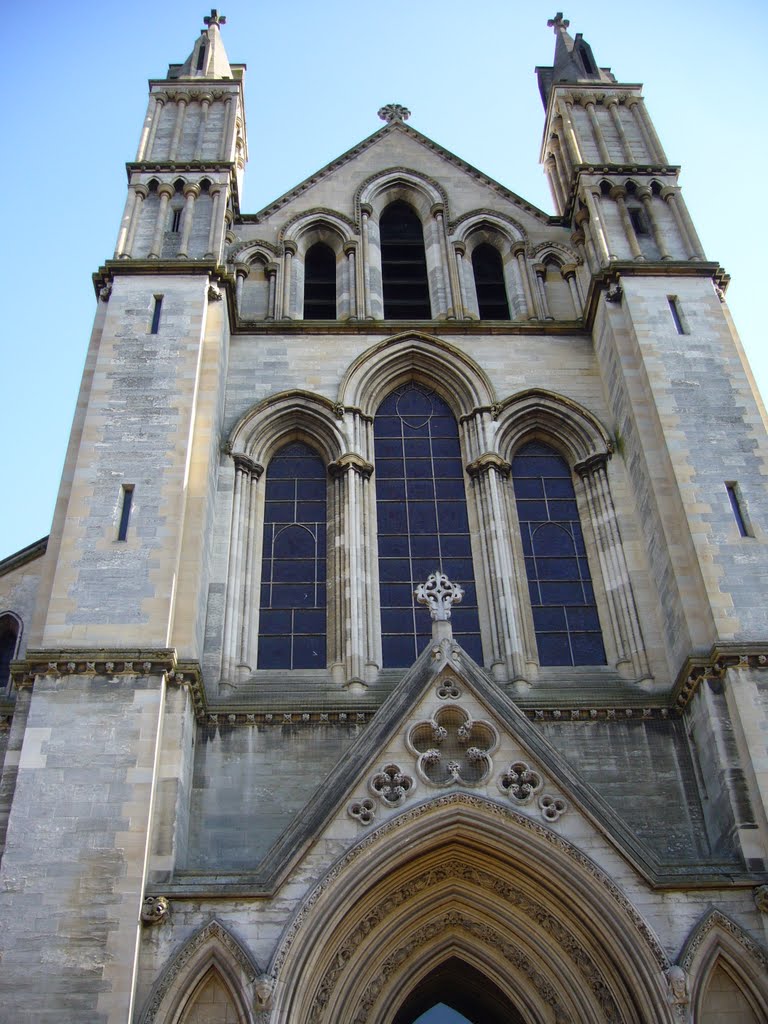 Norwich St John the Baptist Cathedral by Yanat