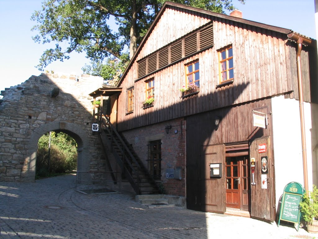 Hildburghausen by Toni Schilling