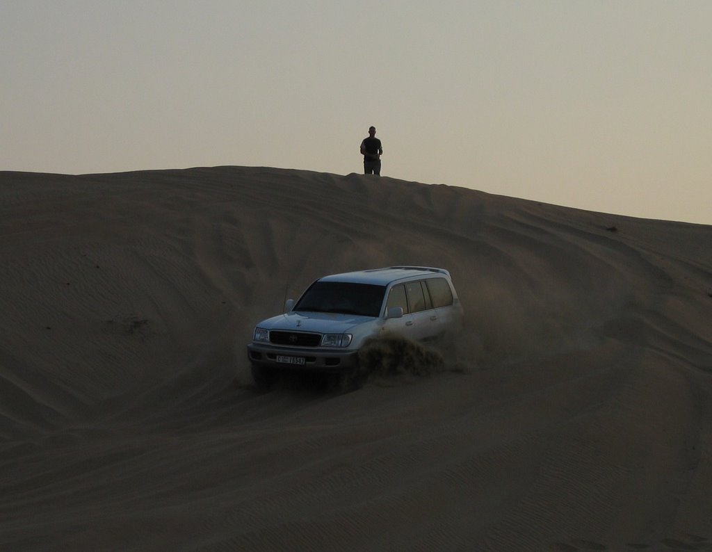 Emirates - lost in the dessert by Andreas B. OTTE